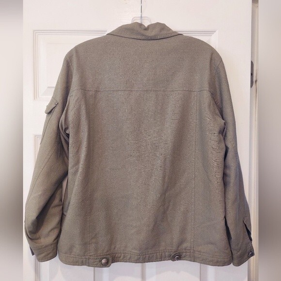 EVR Shirt Jacket Womens Army Green 100% Raw Silk Pockets Polyester Lined sz S/P - Picture 3 of 10